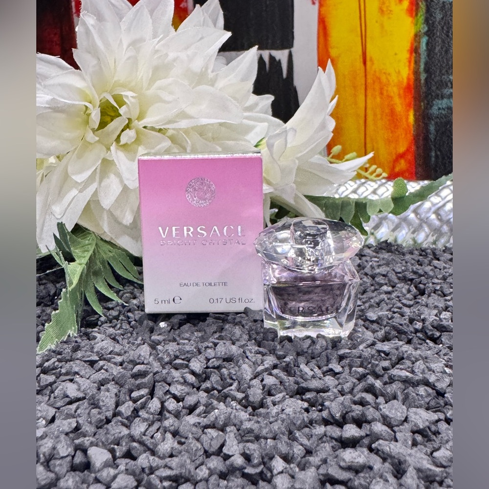 Versace Bright Crystal EDT Mini – 5ml ✨